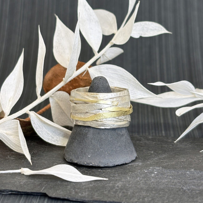 1mm silver and gold wrap ring - Image 2
