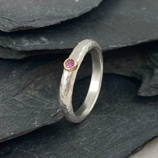 Silver D-shaped ring with pink sapphire & 18ct gold by Jenifer Wall