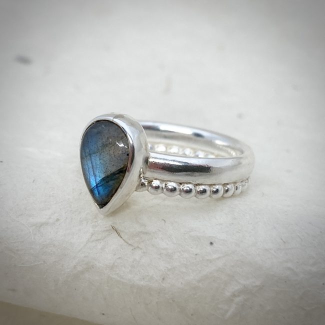 Rebecca Lewis silver Ring, new offset granule with pear shaped labradorite
