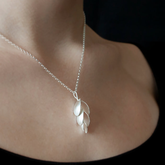 Silver Triple Seed Pod Necklace - Image 3